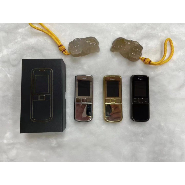 8800 Classic Feature Phone – 2.4" Display, Dual SIM Dual Standby, Detachable Battery, 2G